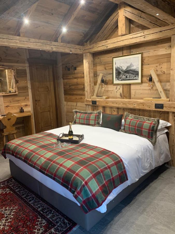 Hotel L'Abri des Amis à Courmayeur Extérieur photo